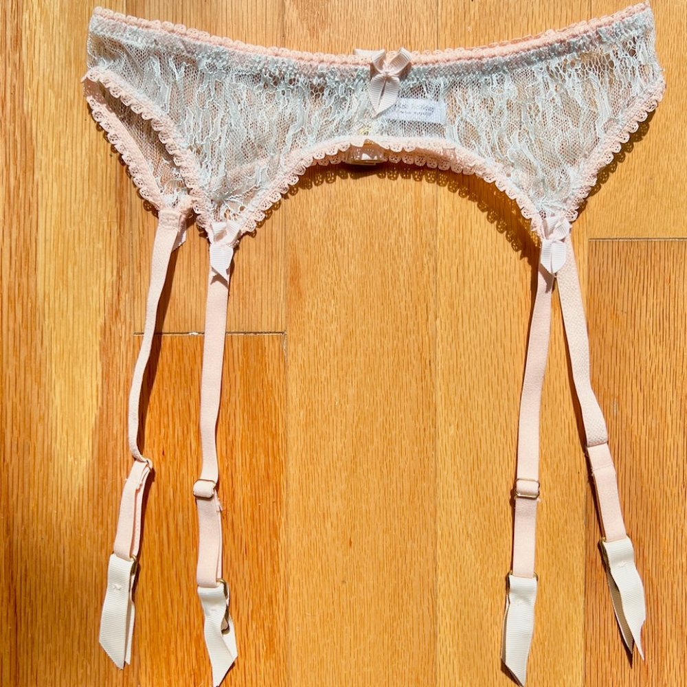 MIMI HOLLIDAY Blue/Pink Lace Suspender Belt XS